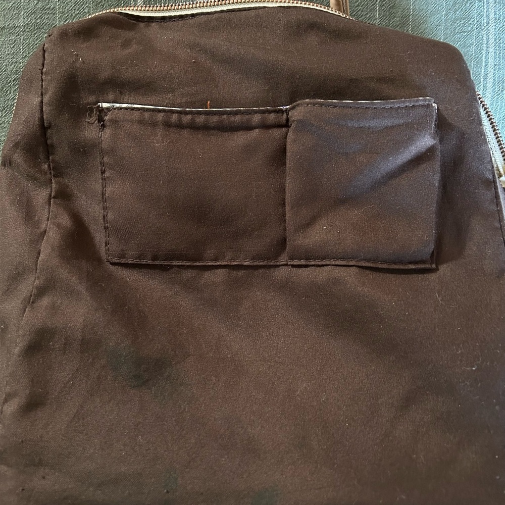 Small Backpack - Picture 6 of 9